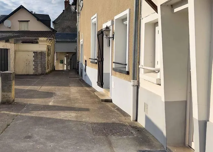 Maison Semi-Troglodyte Avec 4 Velos
